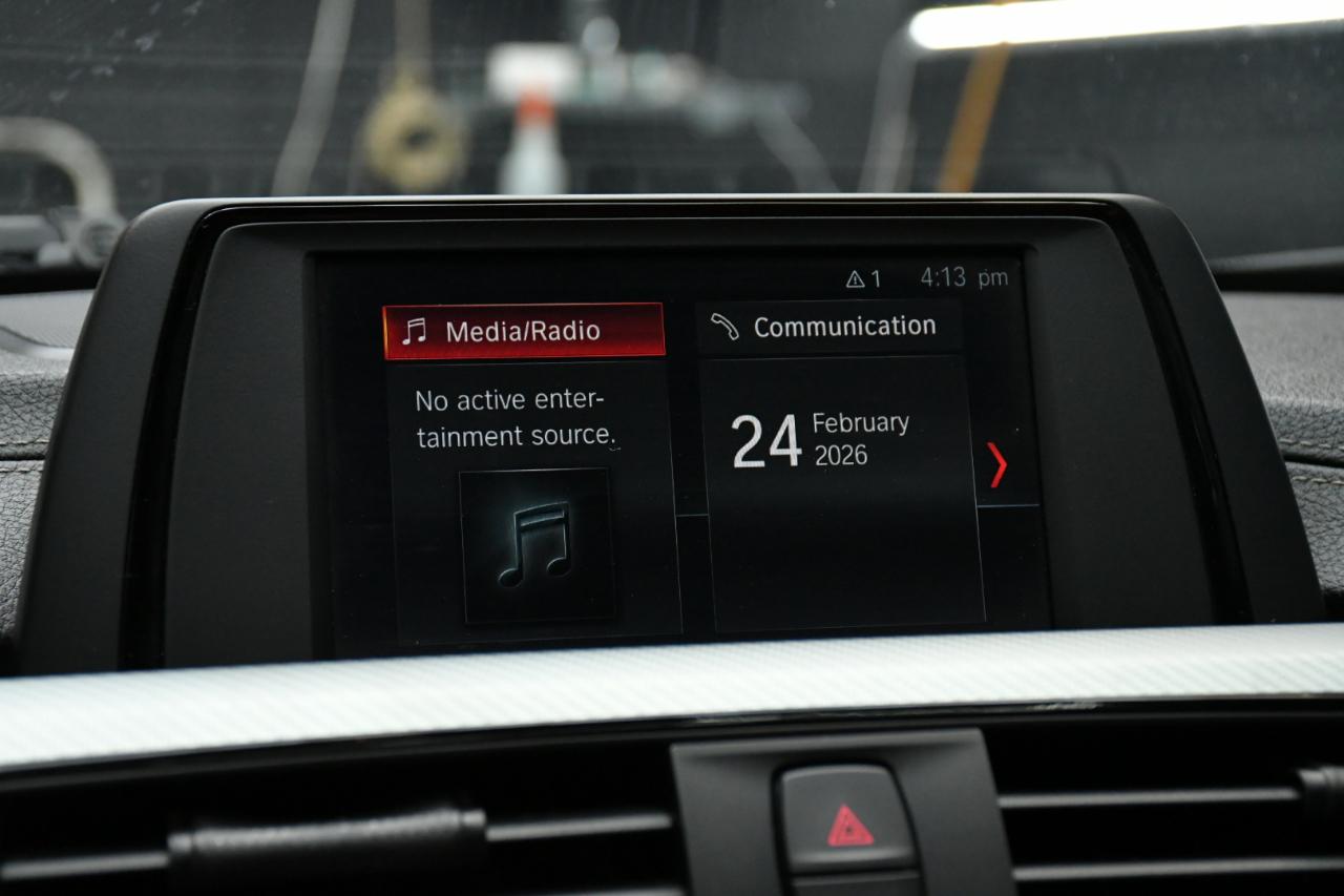 BMW 3-Series 330e iPerformance Sedan 2018