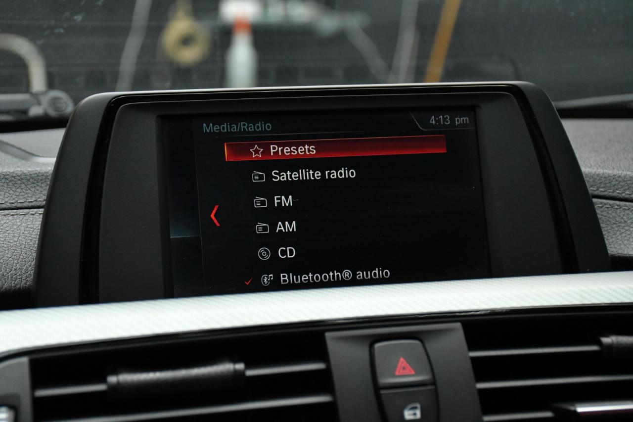 BMW 3-Series 330e iPerformance Sedan 2018