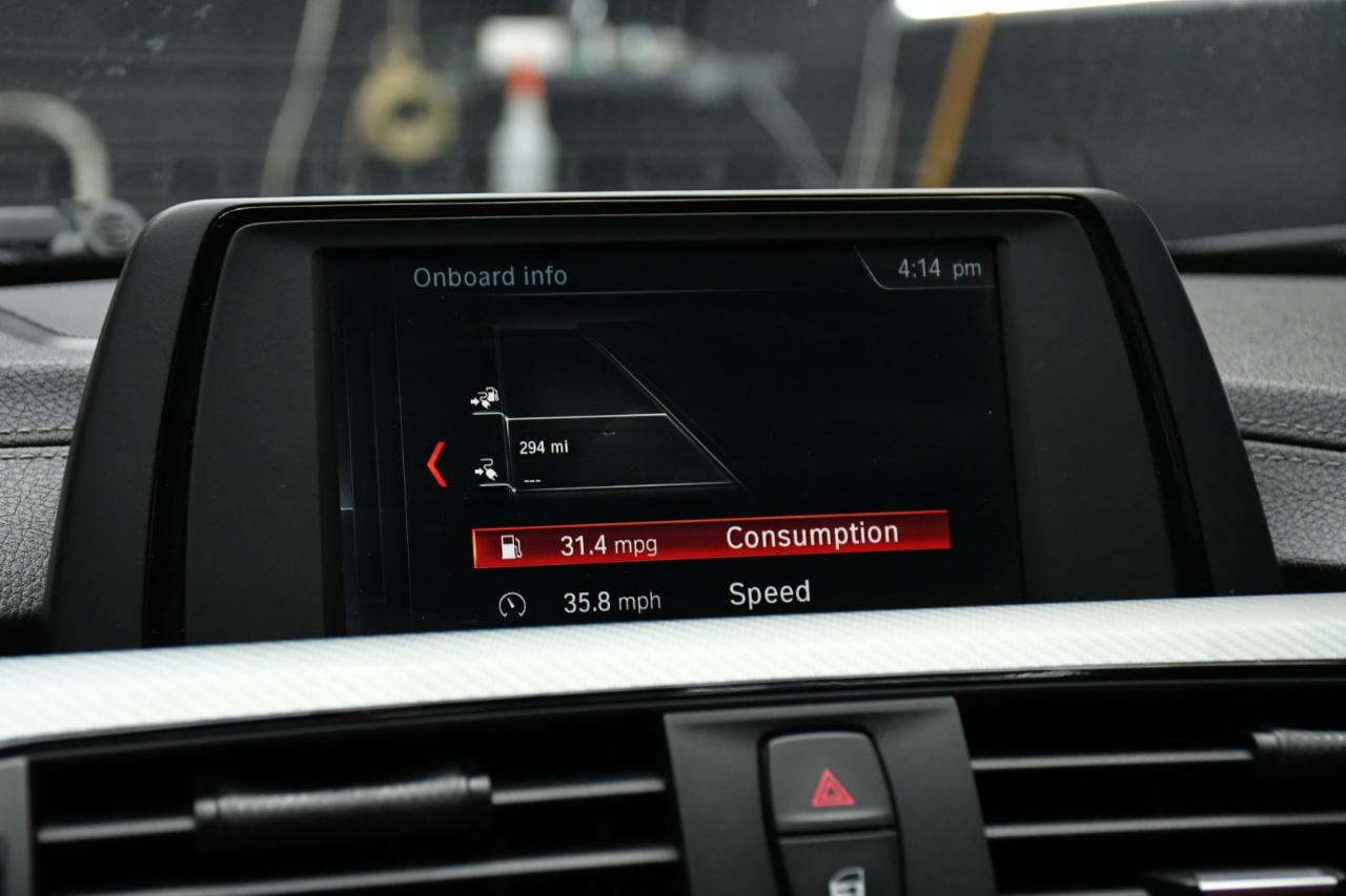 BMW 3-Series 330e iPerformance Sedan 2018