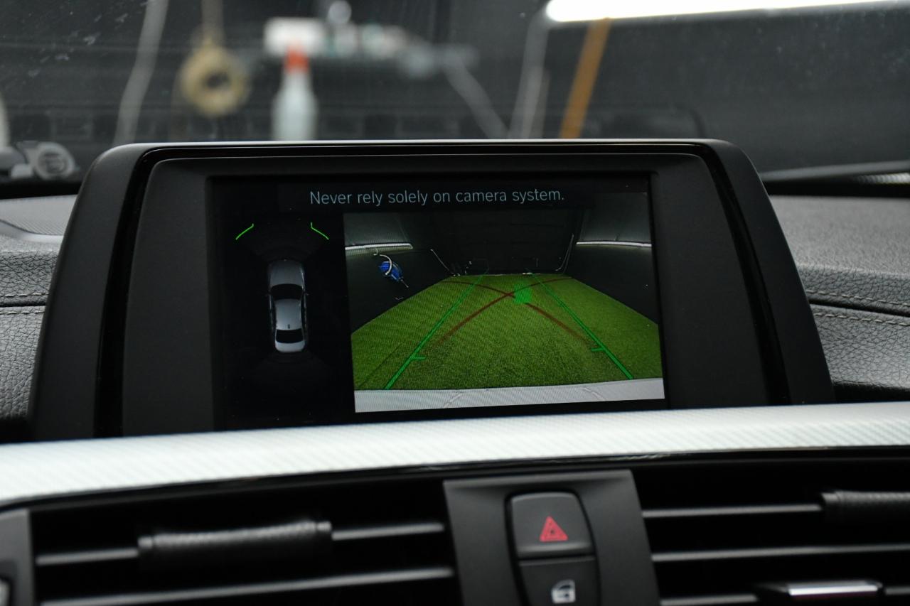 BMW 3-Series 330e iPerformance Sedan 2018