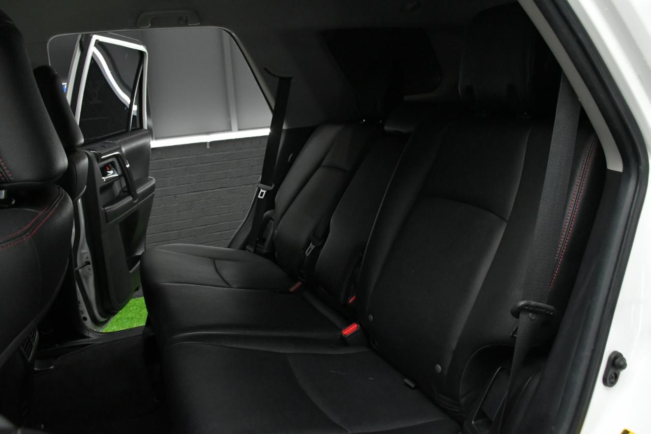 Toyota 4Runner TRD Pro 4D SUV 4WD V6 2016