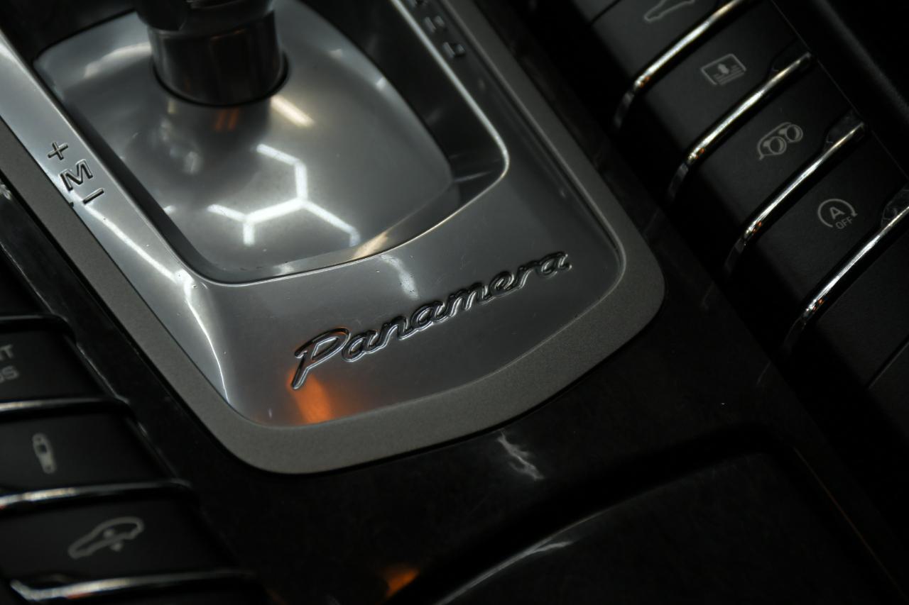 Porsche Panamera GTS 2013