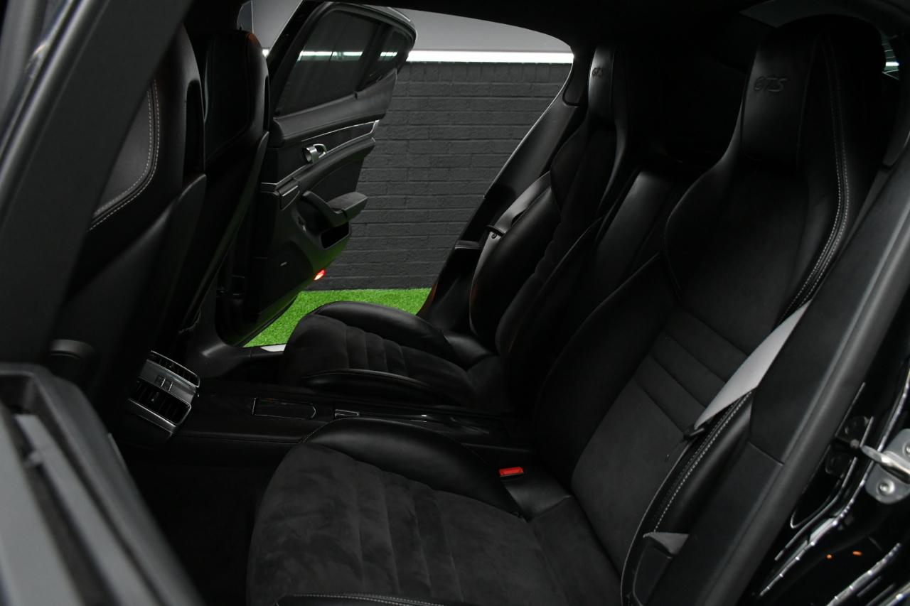 Porsche Panamera GTS 2013