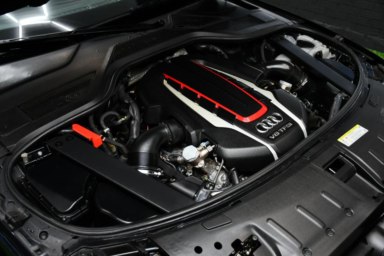 Audi S8 4.0 Sedan quattro Tiptronic 2017