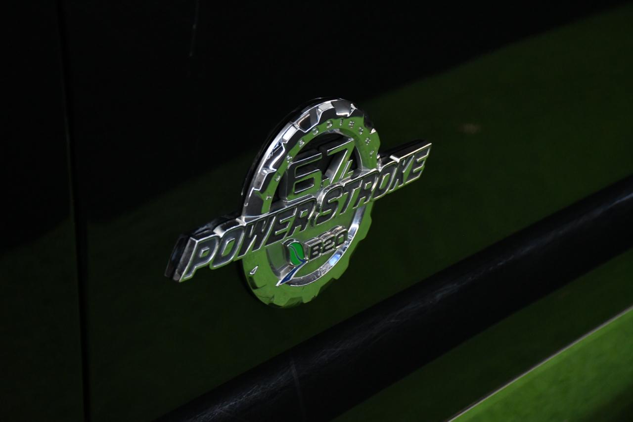 Ford F-350 SD King Ranch Crew Cab Long Bed 4WD 2016