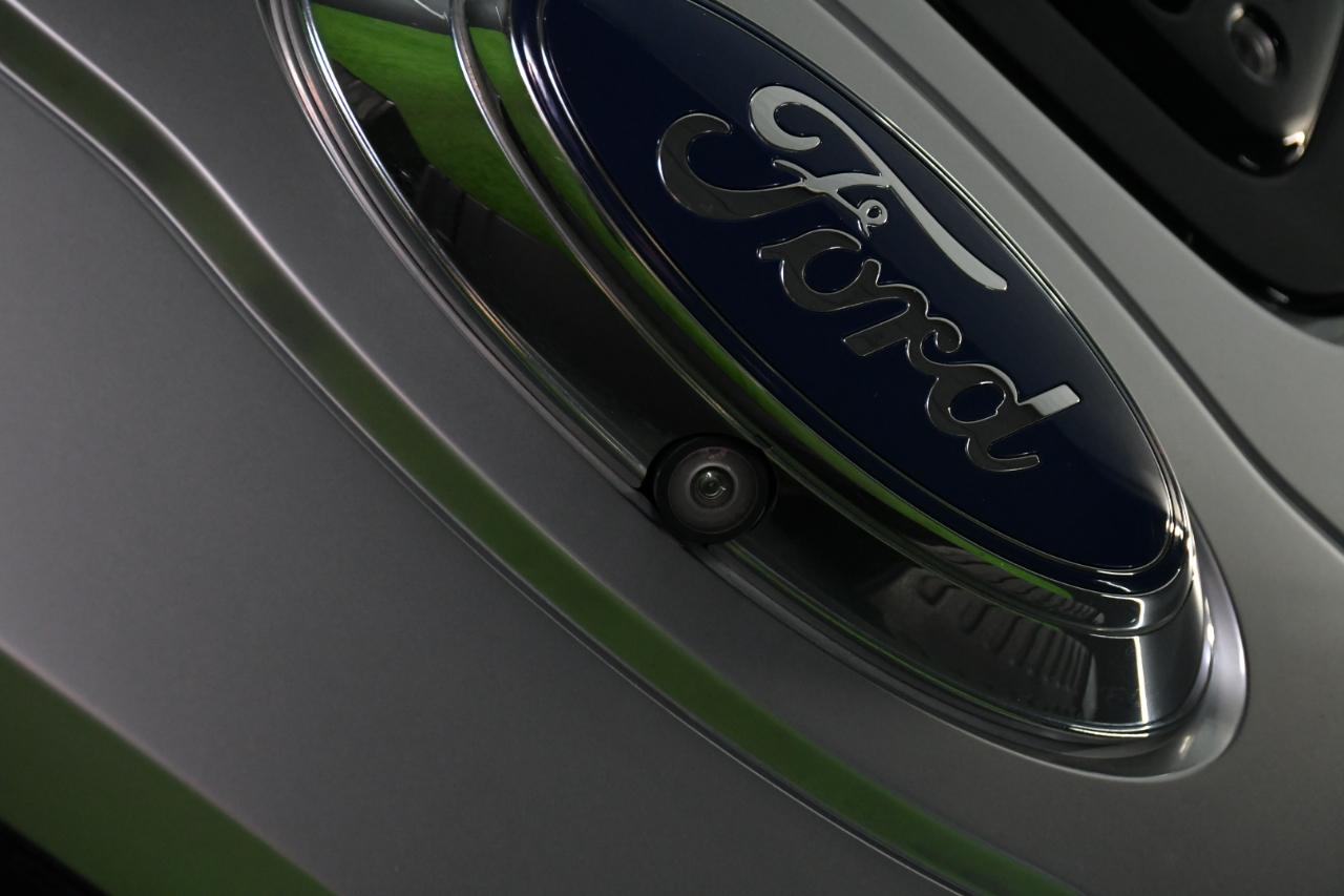 Ford F-350 SD King Ranch Crew Cab Long Bed 4WD 2016