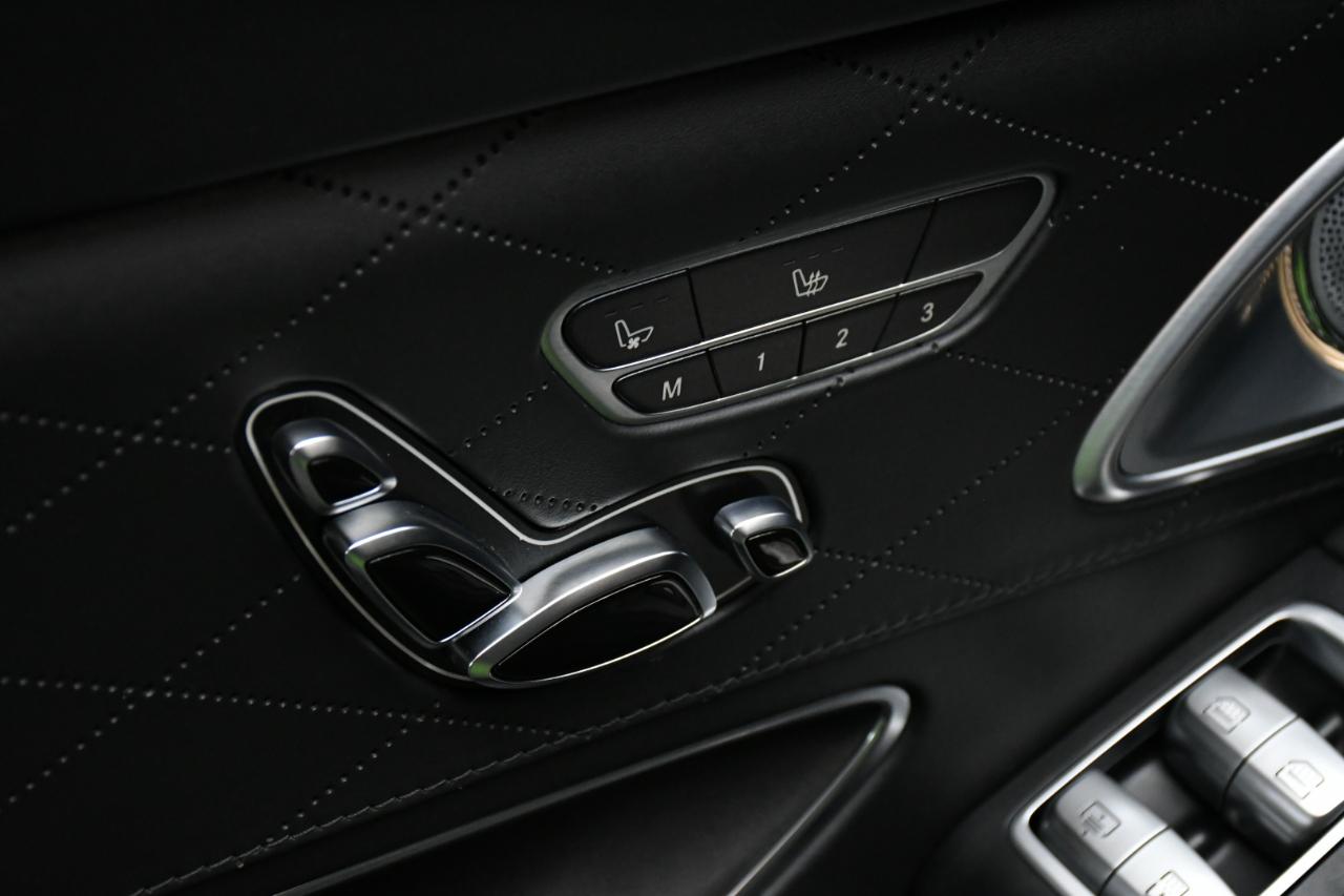 Mercedes-Benz Maybach S600 Sedan 2016