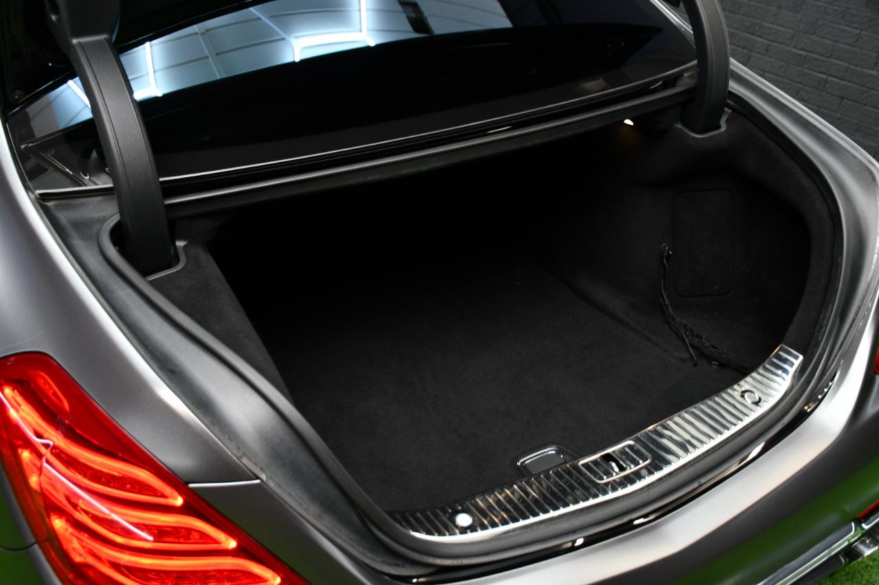 Mercedes-Benz Maybach S600 Sedan 2016