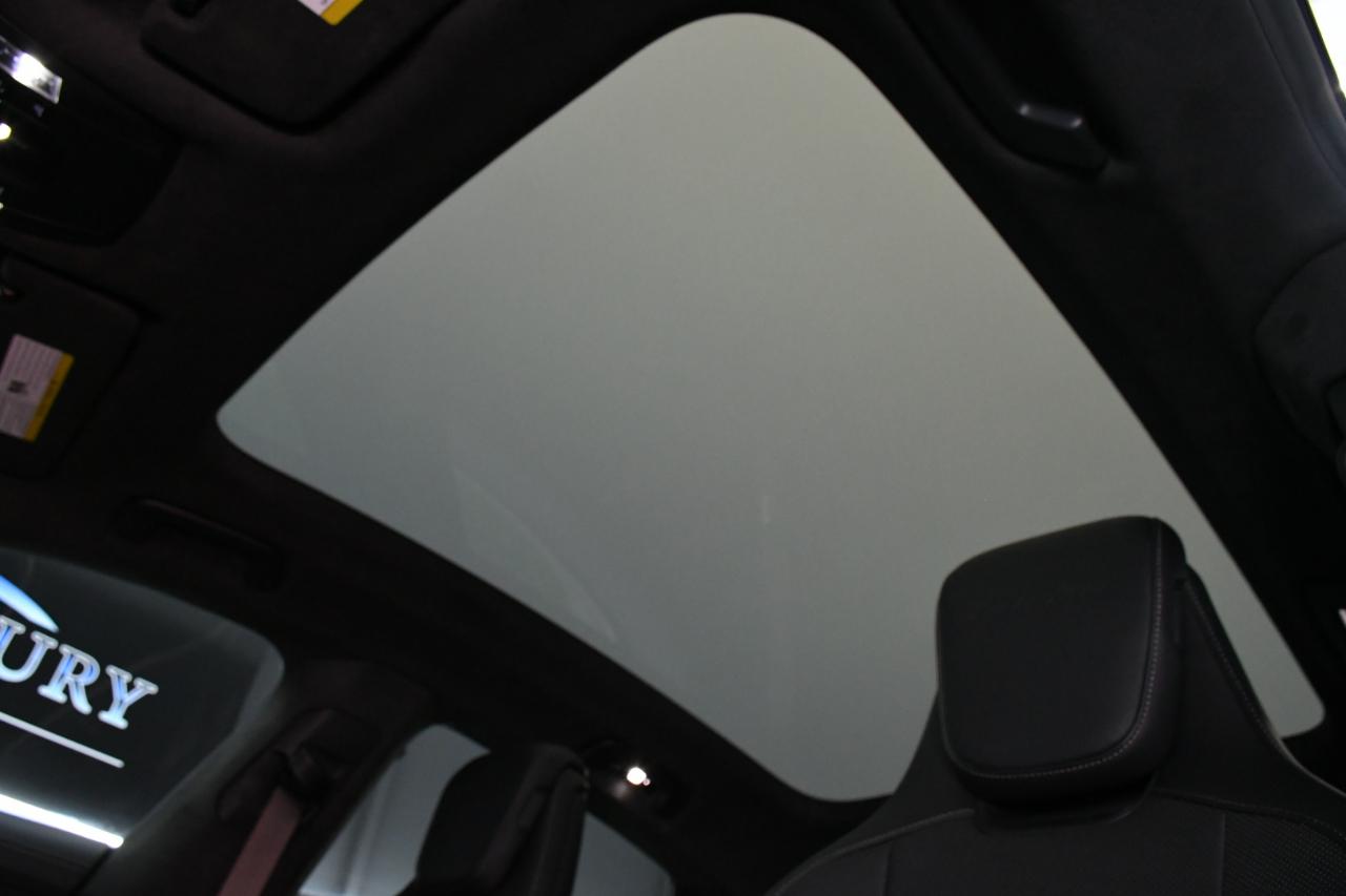 Porsche Taycan Turbo 2025