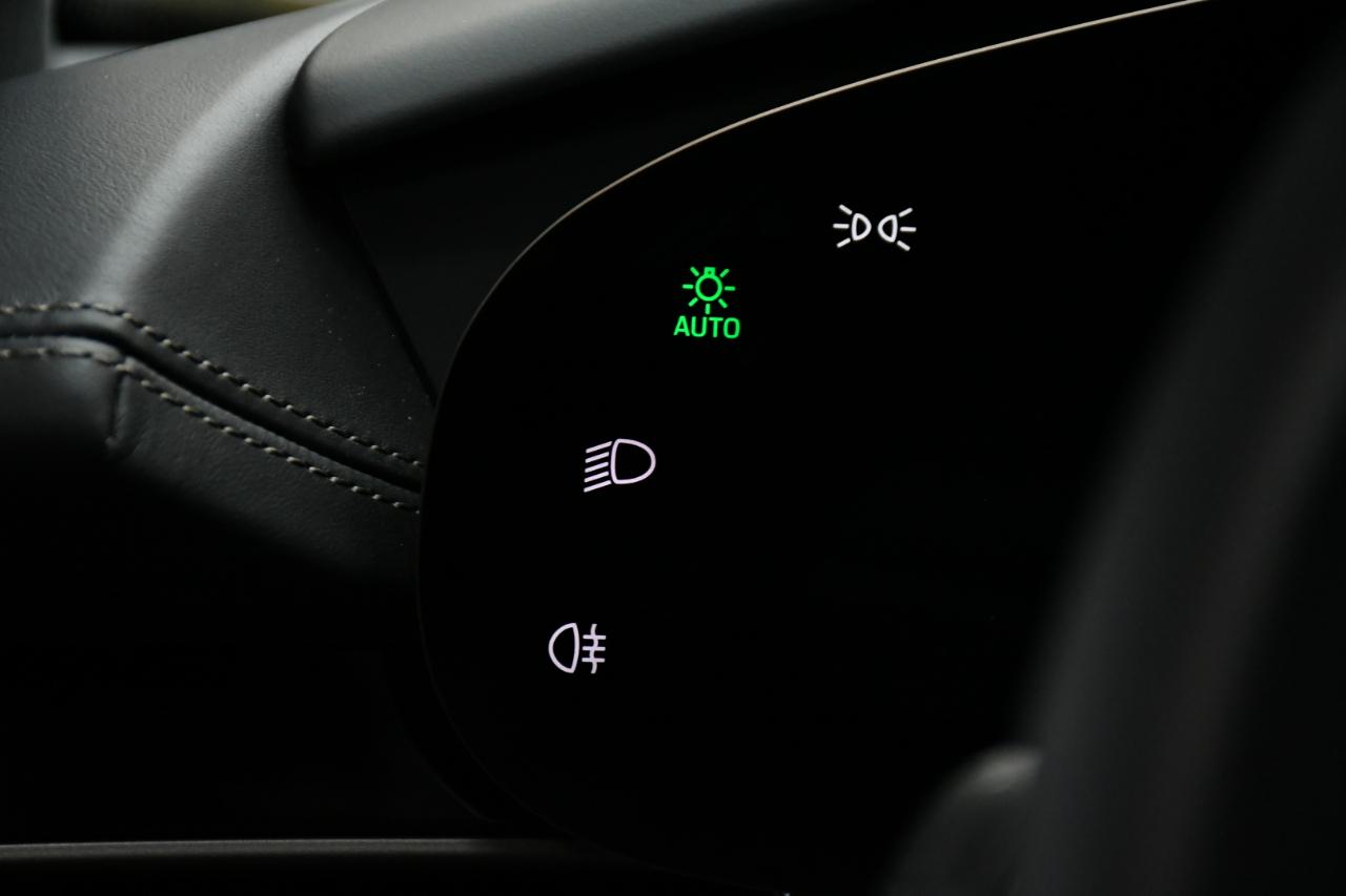 Porsche Taycan Turbo 2025