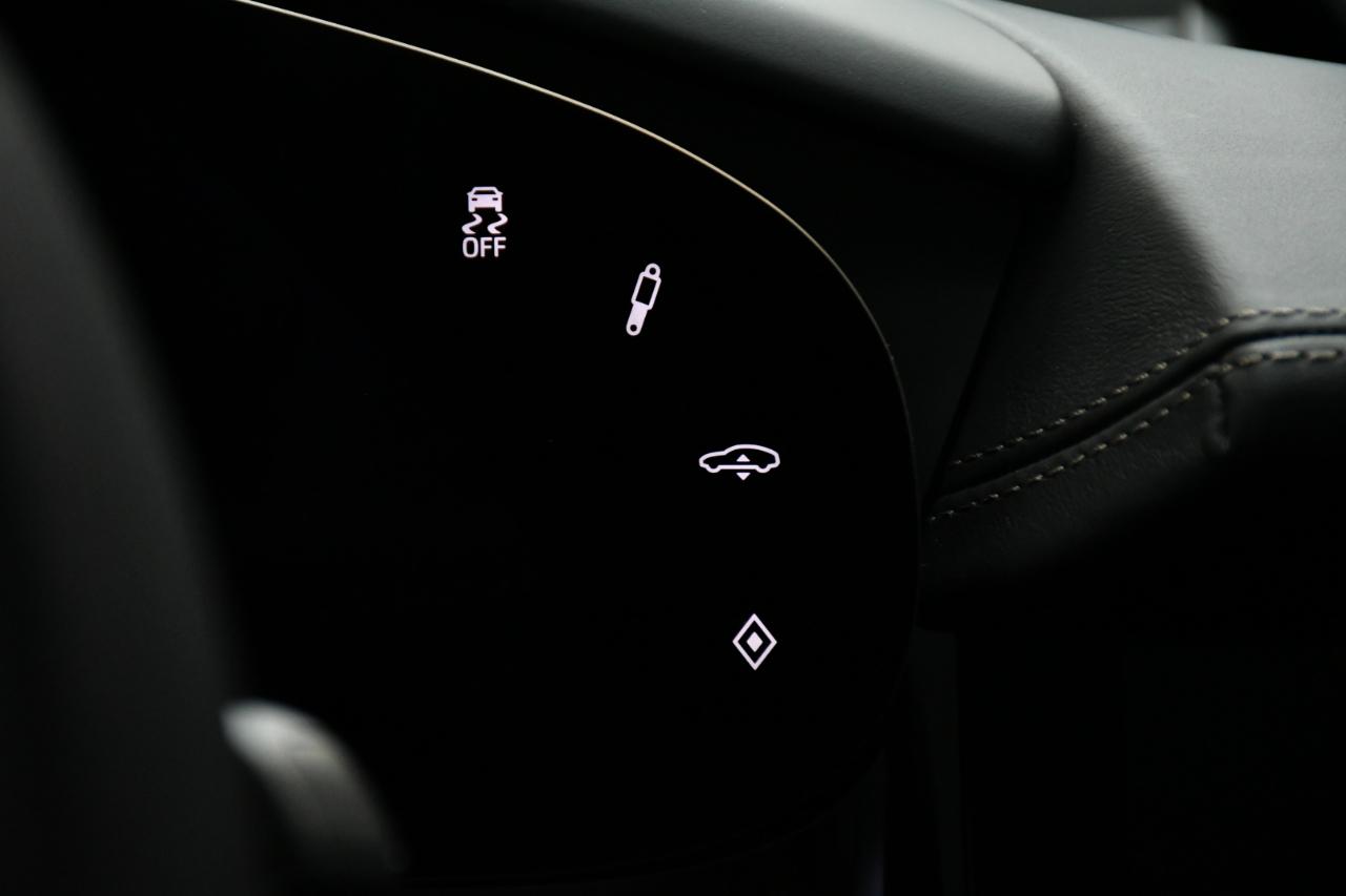 Porsche Taycan Turbo 2025