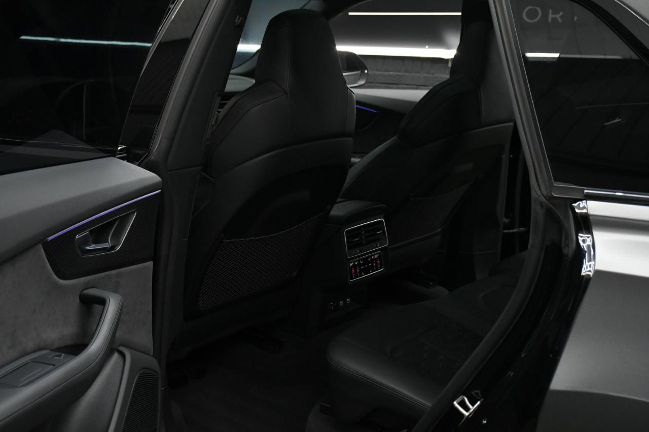 Audi RS Q8 4.0 quattro 2021