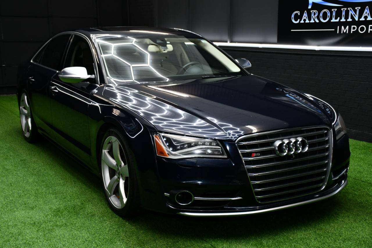 Audi S8 4.0 Sedan quattro Tiptronic 2013