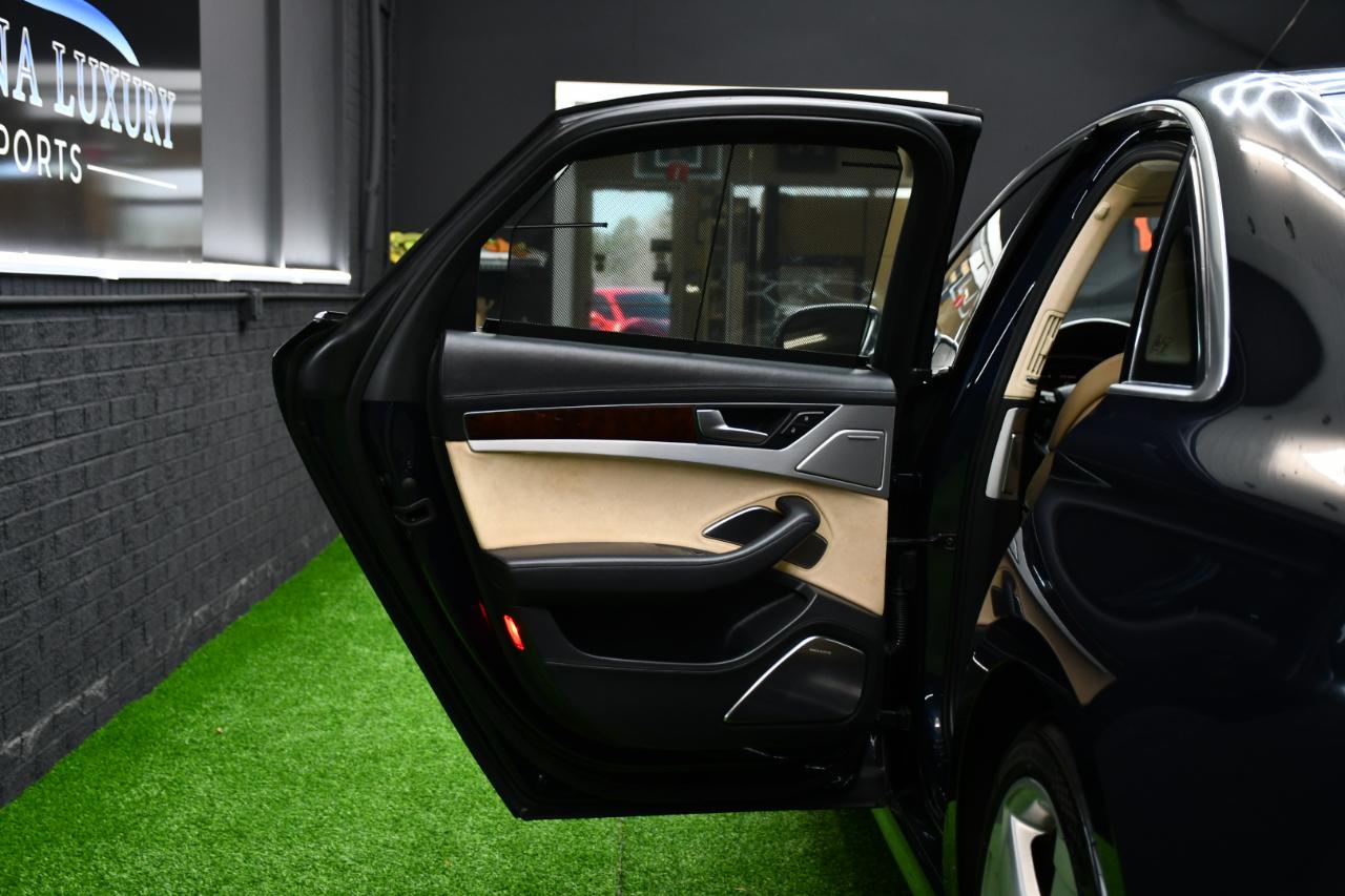 Audi S8 4.0 Sedan quattro Tiptronic 2013