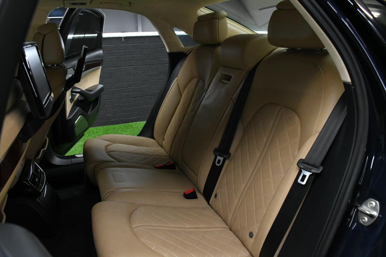 Audi S8 4.0 Sedan quattro Tiptronic 2013