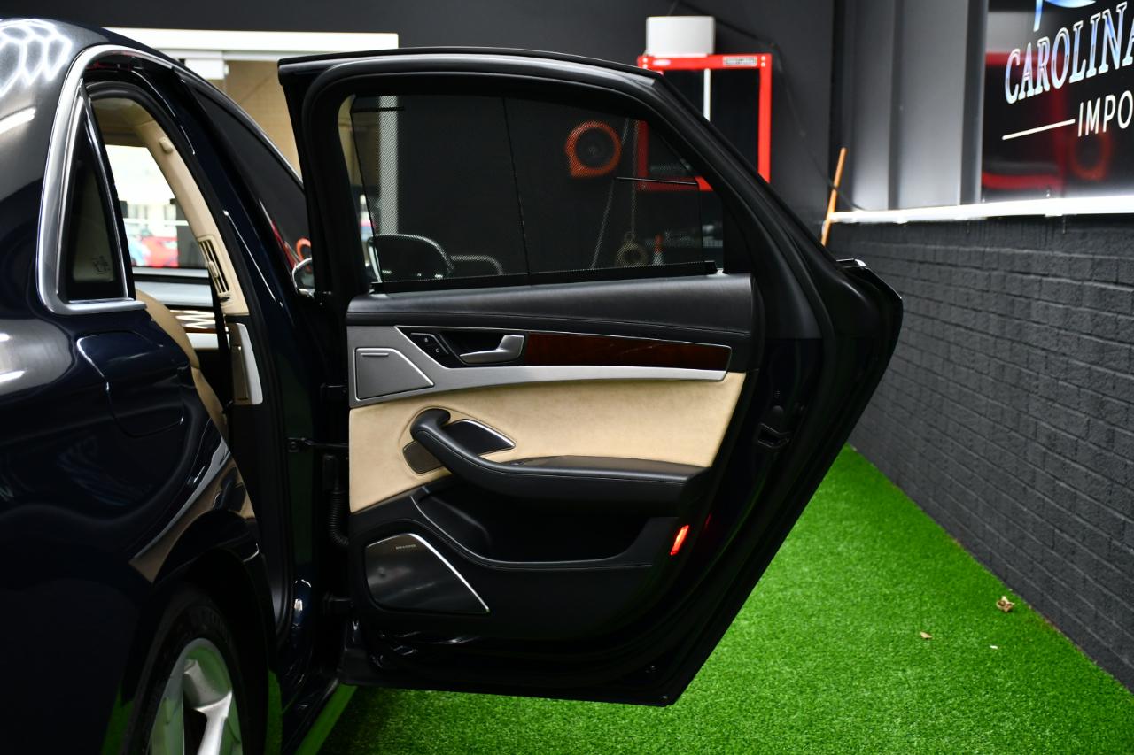 Audi S8 4.0 Sedan quattro Tiptronic 2013