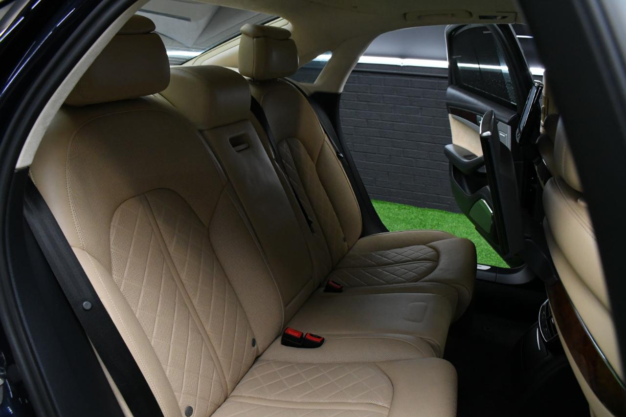 Audi S8 4.0 Sedan quattro Tiptronic 2013