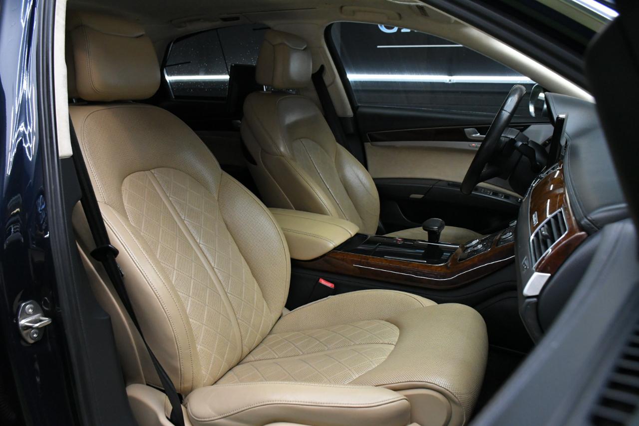 Audi S8 4.0 Sedan quattro Tiptronic 2013