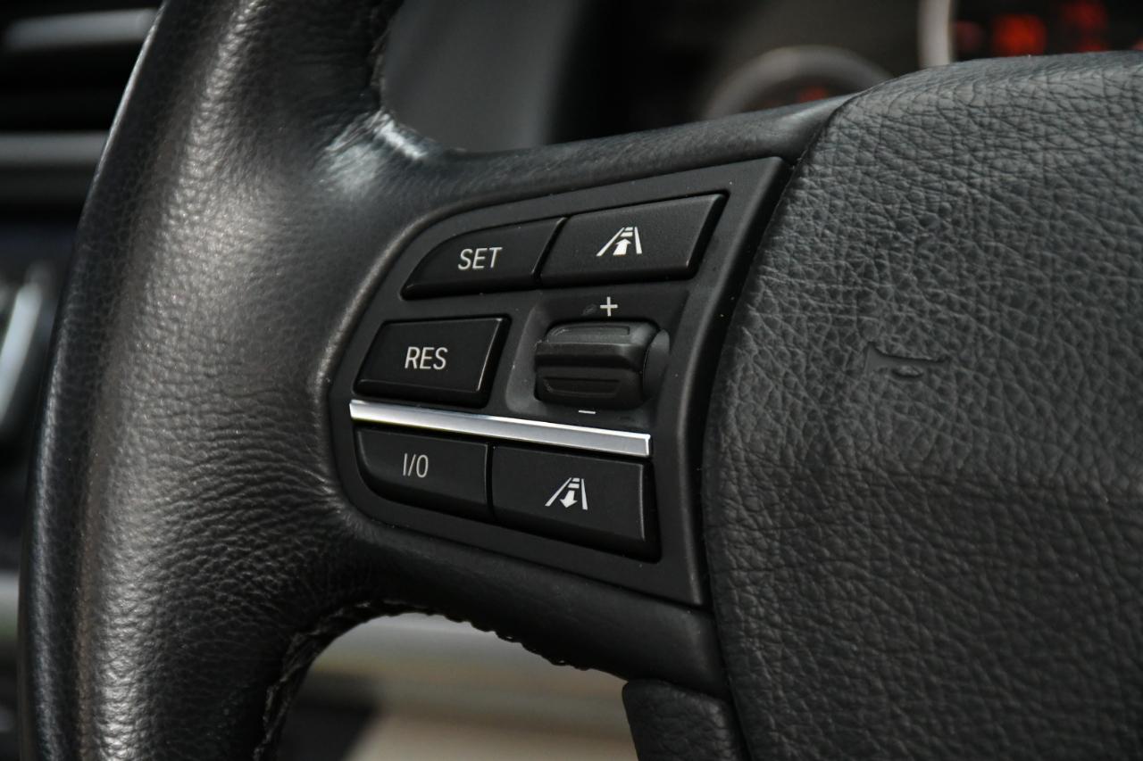 BMW 7-Series 750Li xDrive 2010