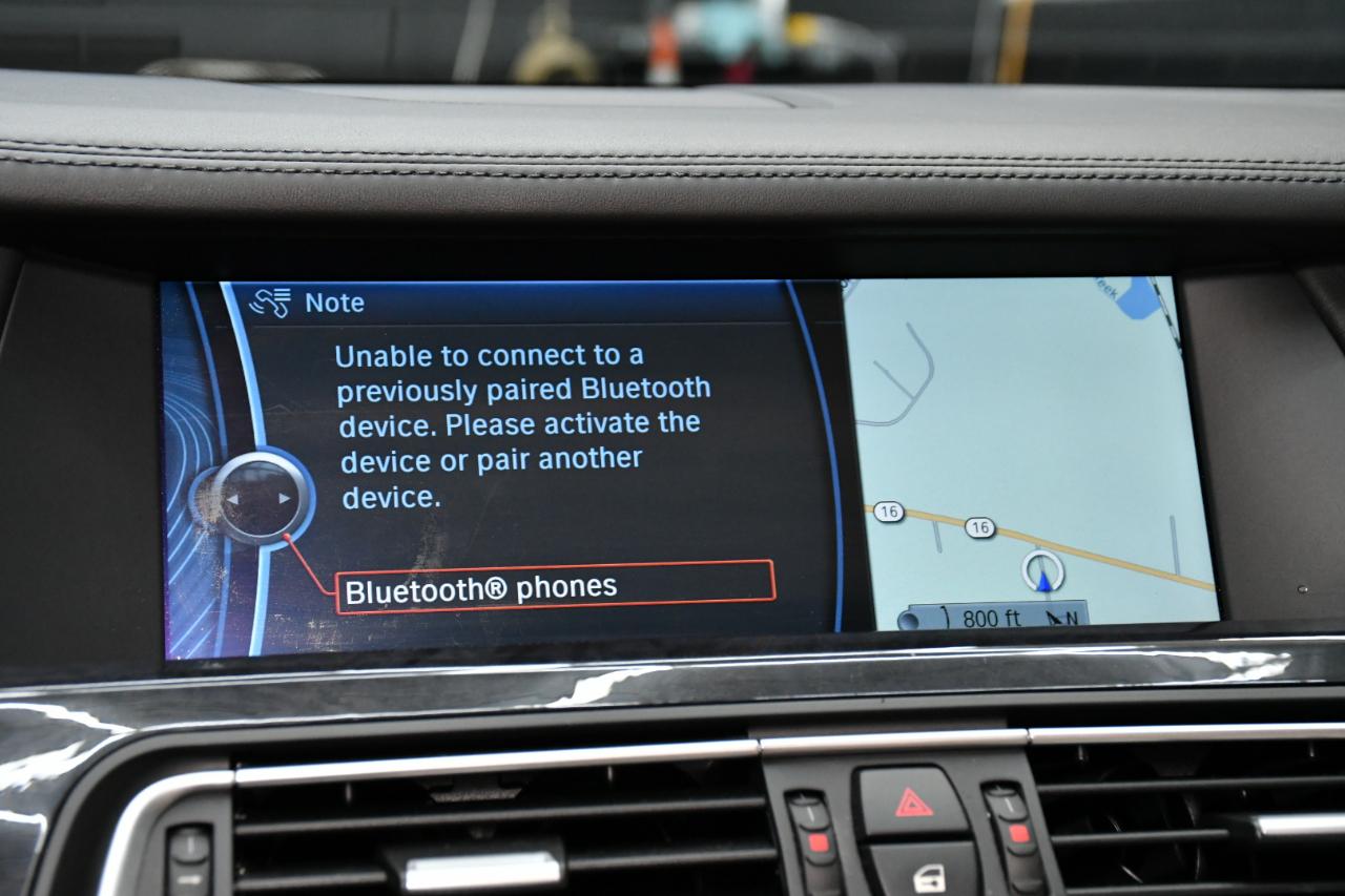 BMW 7-Series 750Li xDrive 2010