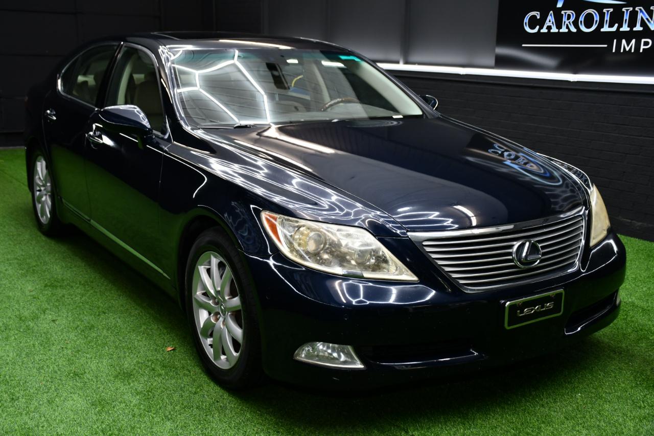 Lexus LS 460 Luxury Sedan 2007