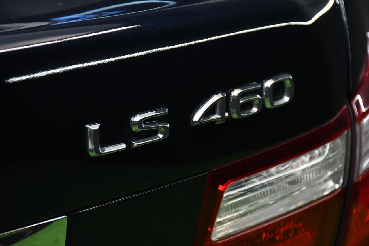 Lexus LS 460 Luxury Sedan 2007