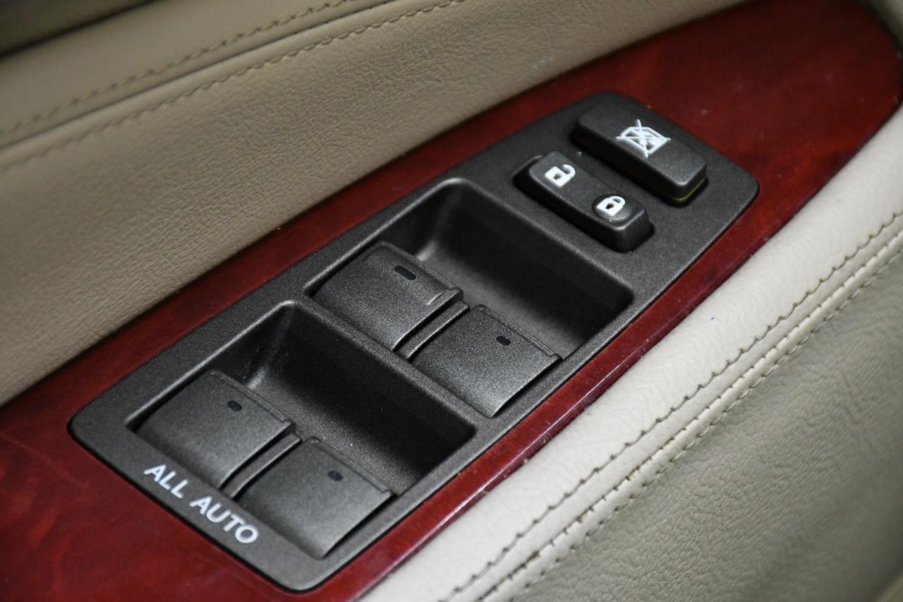 Lexus LS 460 Luxury Sedan 2007