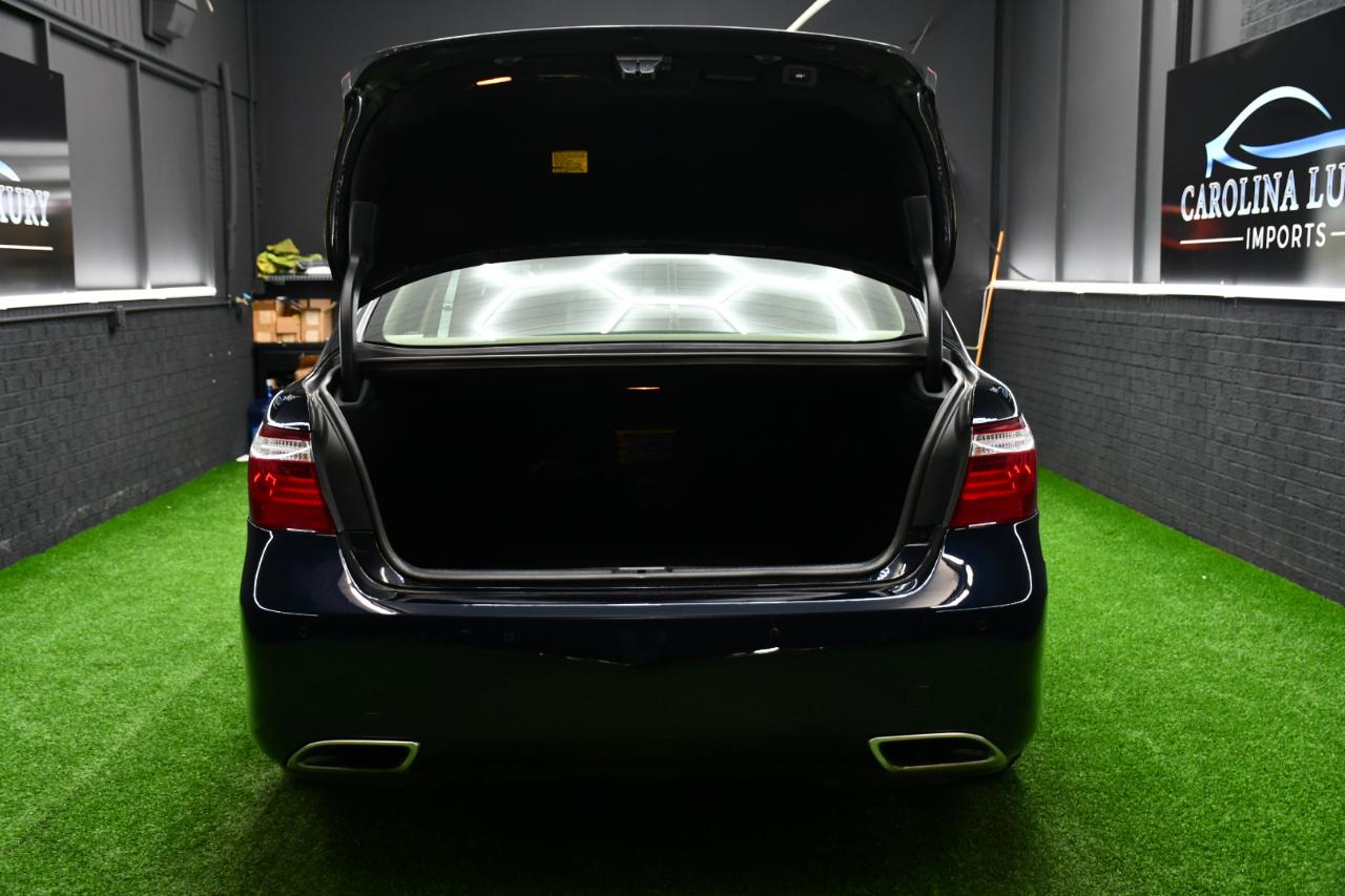 Lexus LS 460 Luxury Sedan 2007