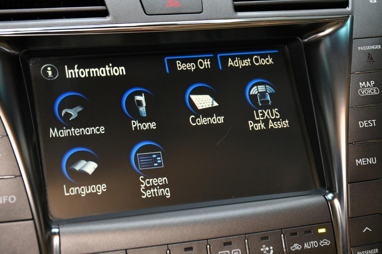 Lexus LS 460 Luxury Sedan 2007