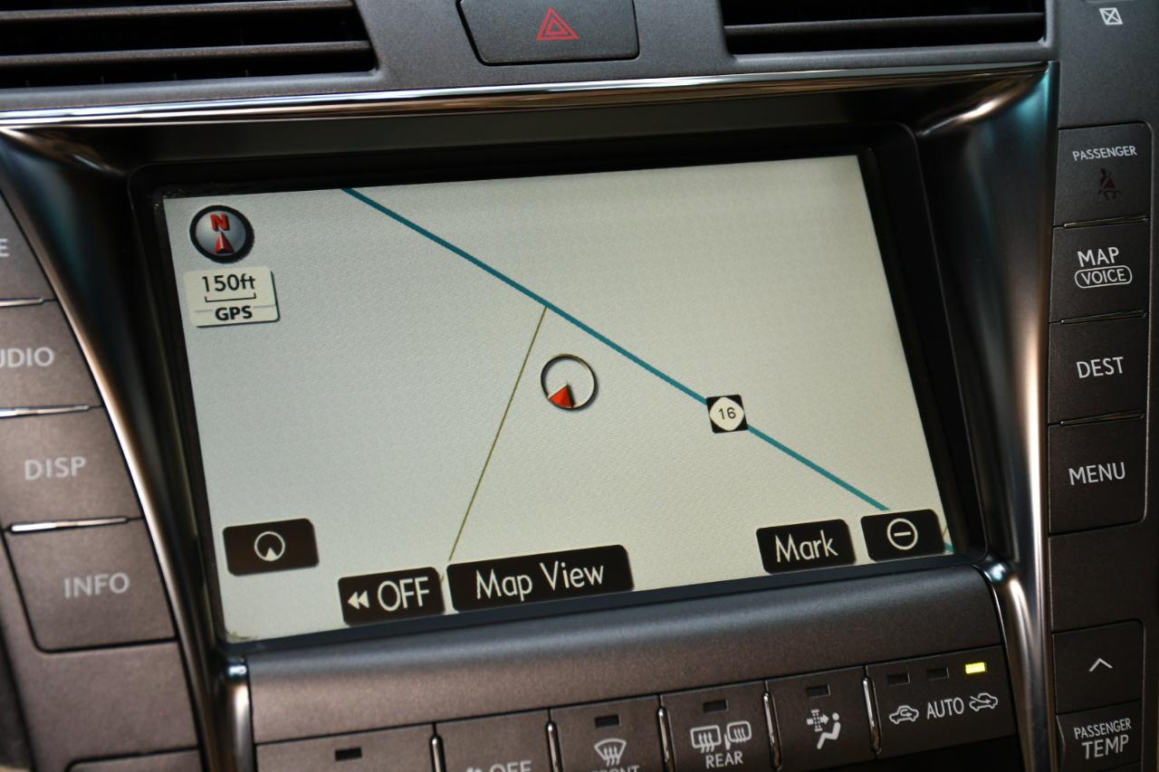 Lexus LS 460 Luxury Sedan 2007