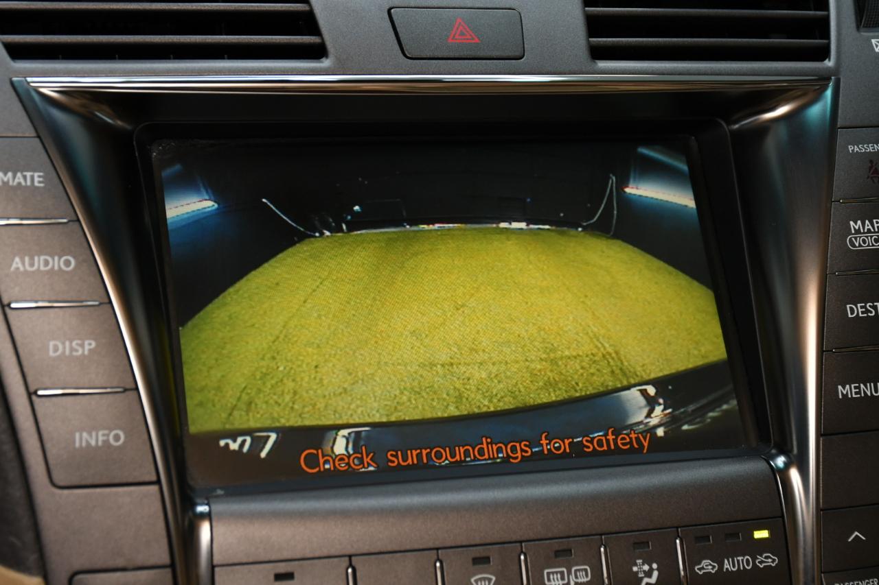 Lexus LS 460 Luxury Sedan 2007