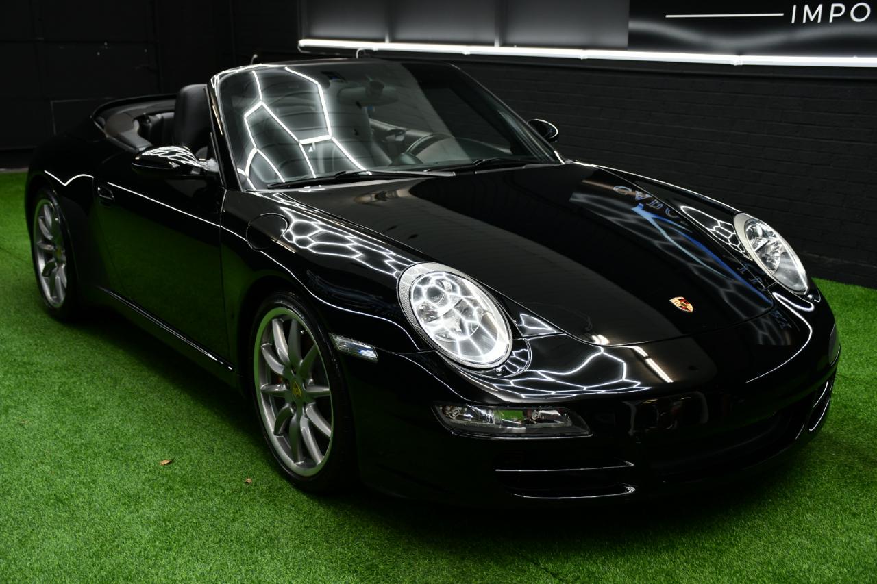 Porsche 911 Carrera S Cabriolet 2006
