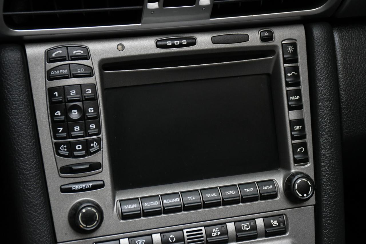 Porsche 911 Carrera S Cabriolet 2006