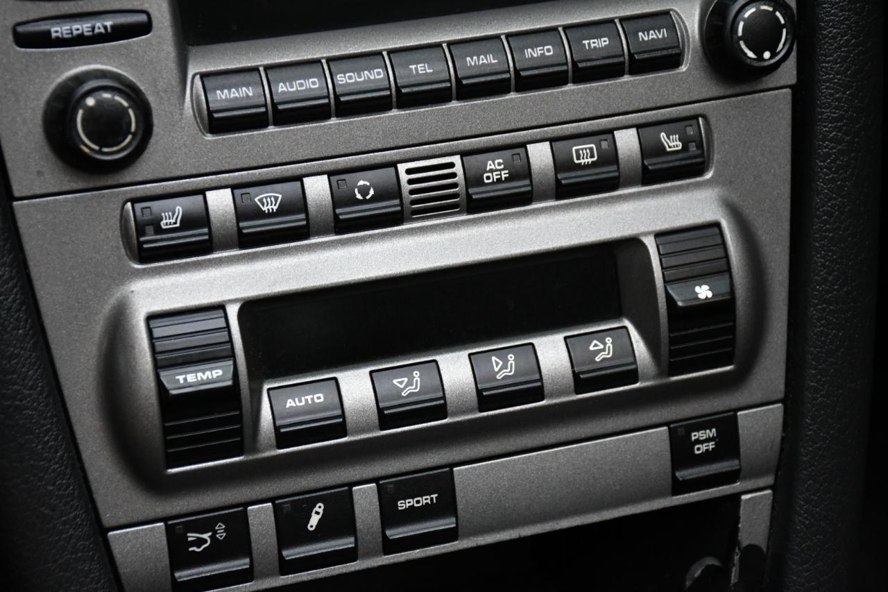 Porsche 911 Carrera S Cabriolet 2006