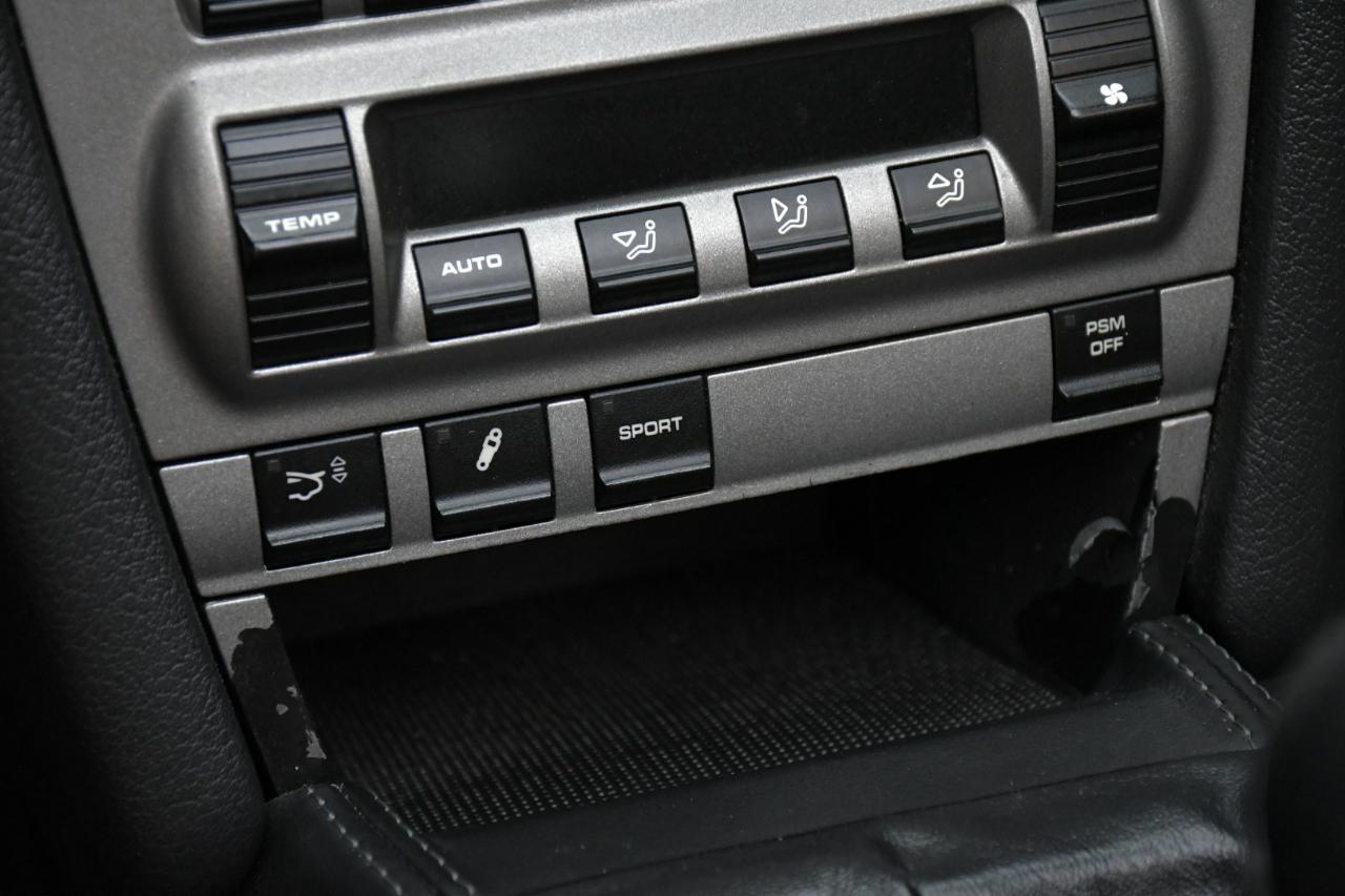 Porsche 911 Carrera S Cabriolet 2006