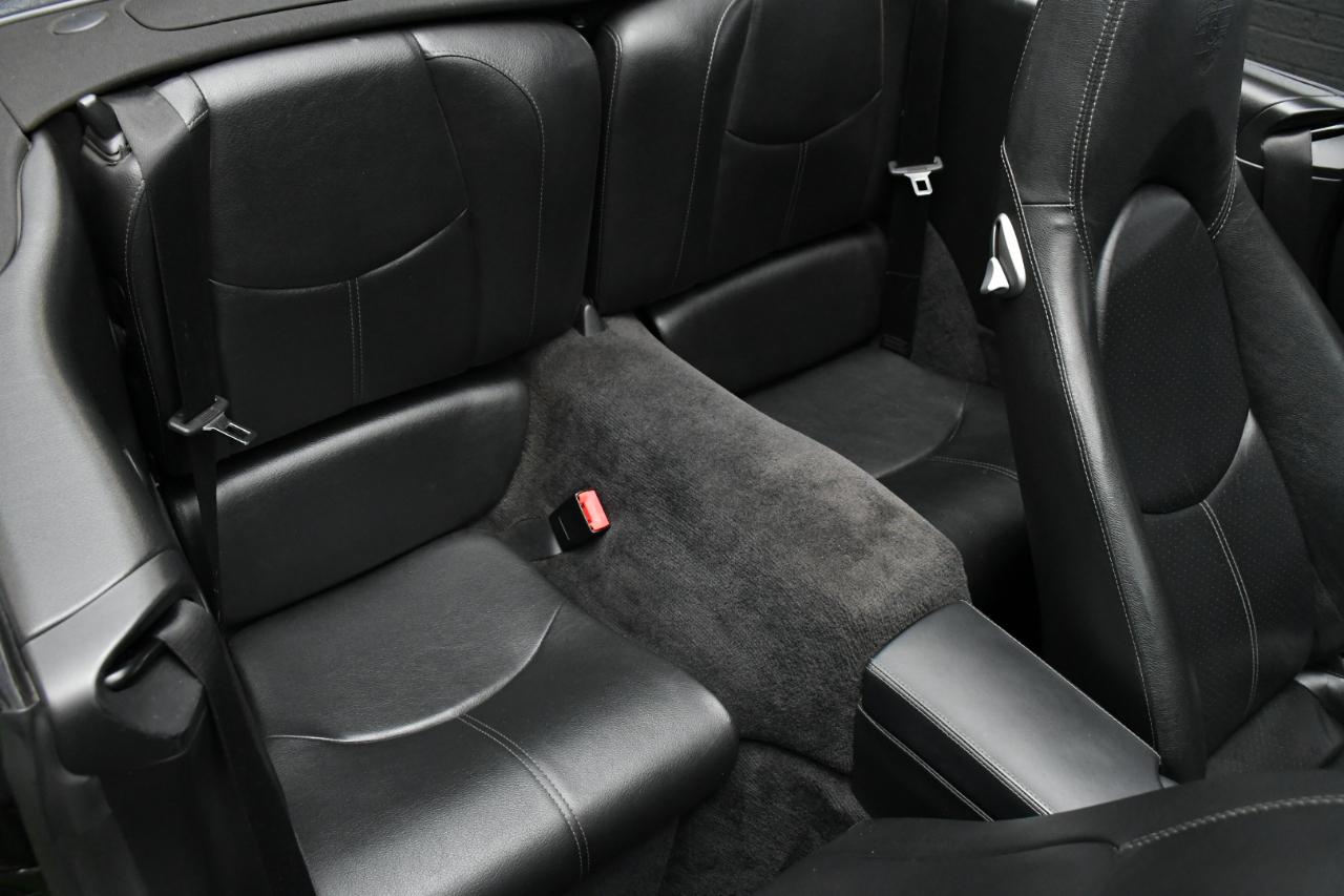 Porsche 911 Carrera S Cabriolet 2006