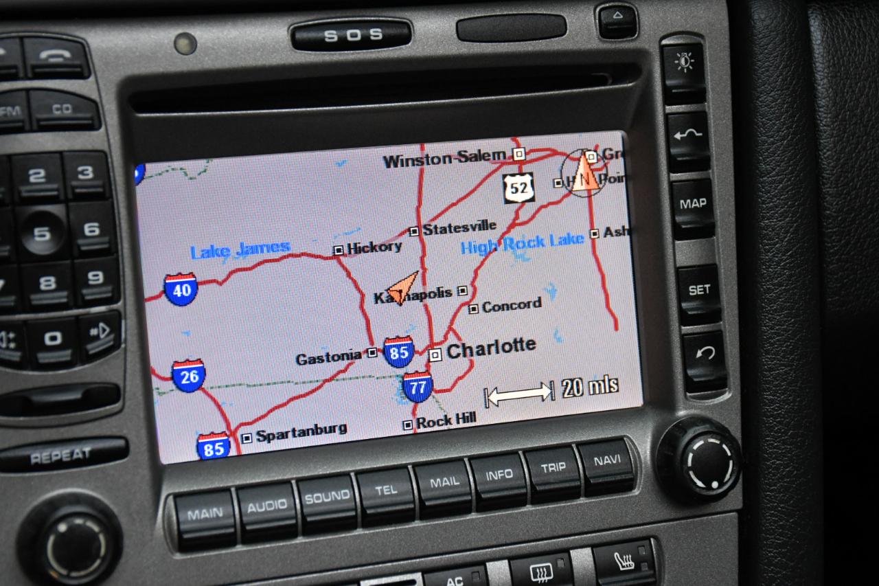 Porsche 911 Carrera S Cabriolet 2006