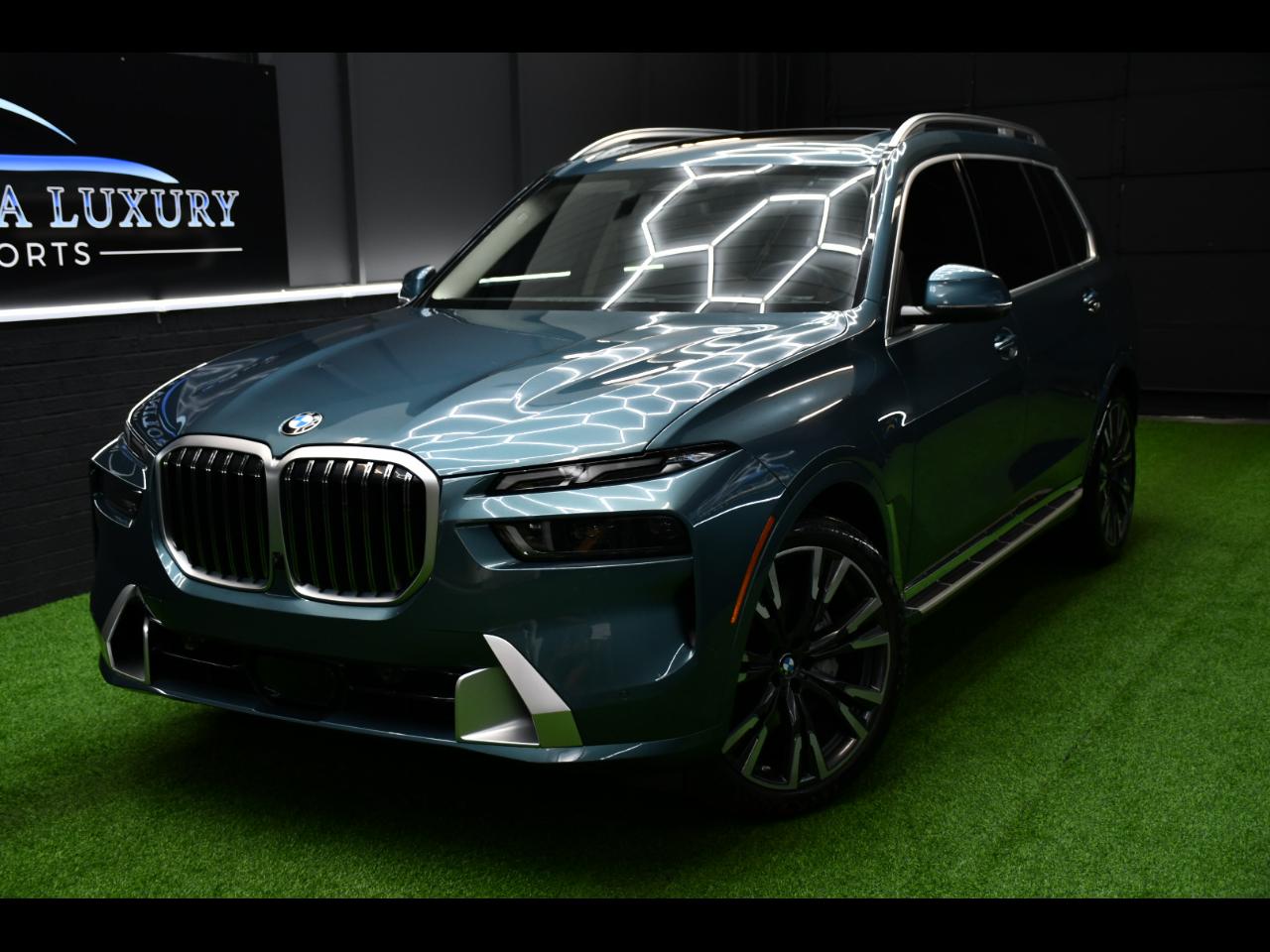 2023 BMW X7 XDrive40i 4D SUV