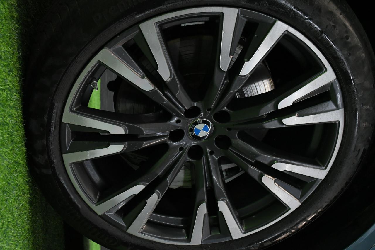 BMW X7 XDrive40i 4D SUV 2023