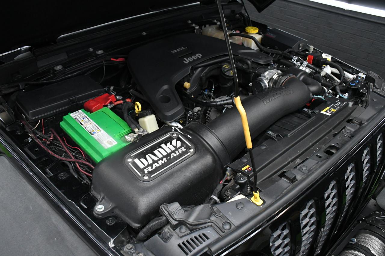 Jeep Gladiator Sport 2021