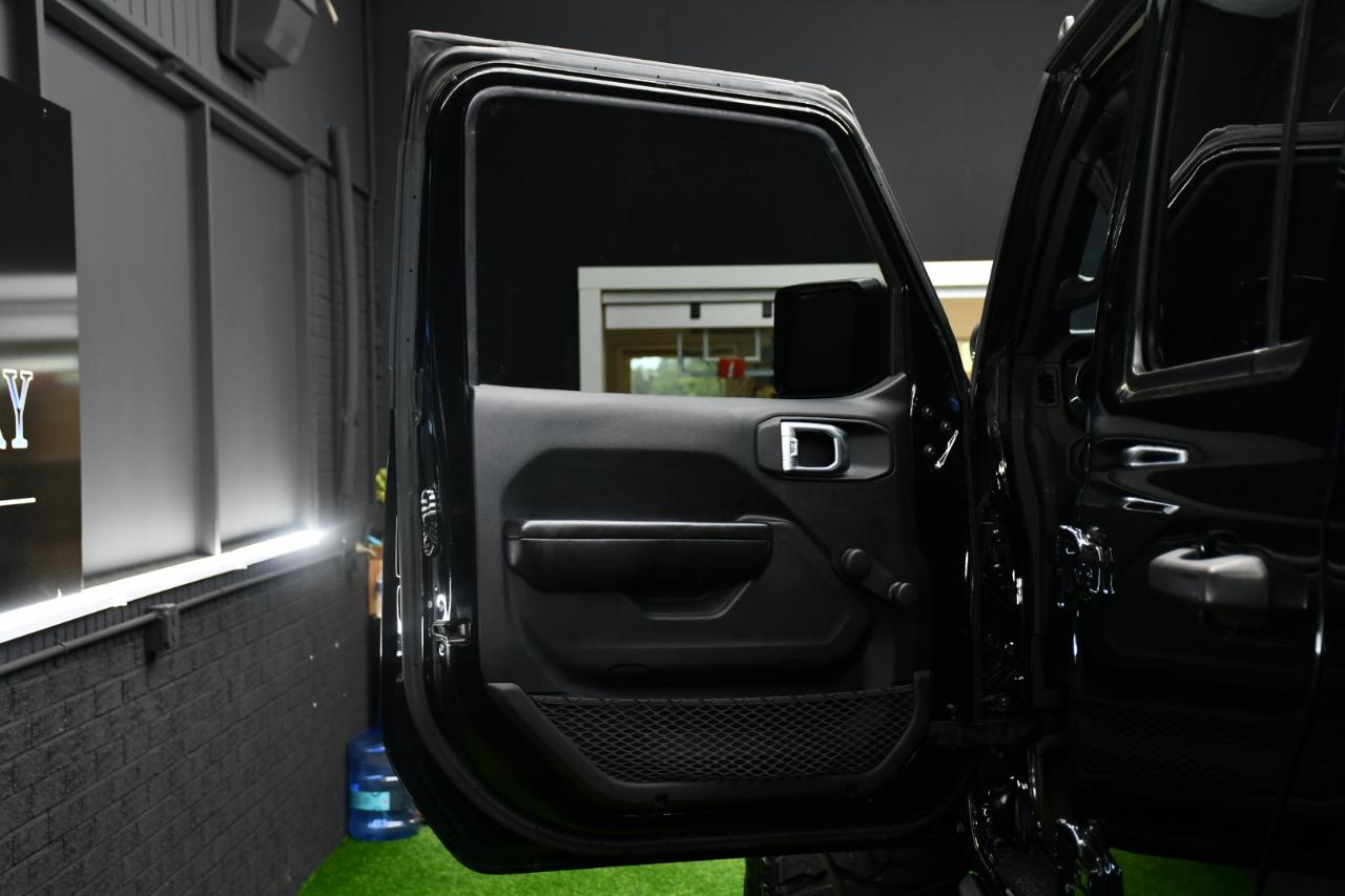 Jeep Gladiator Sport 2021