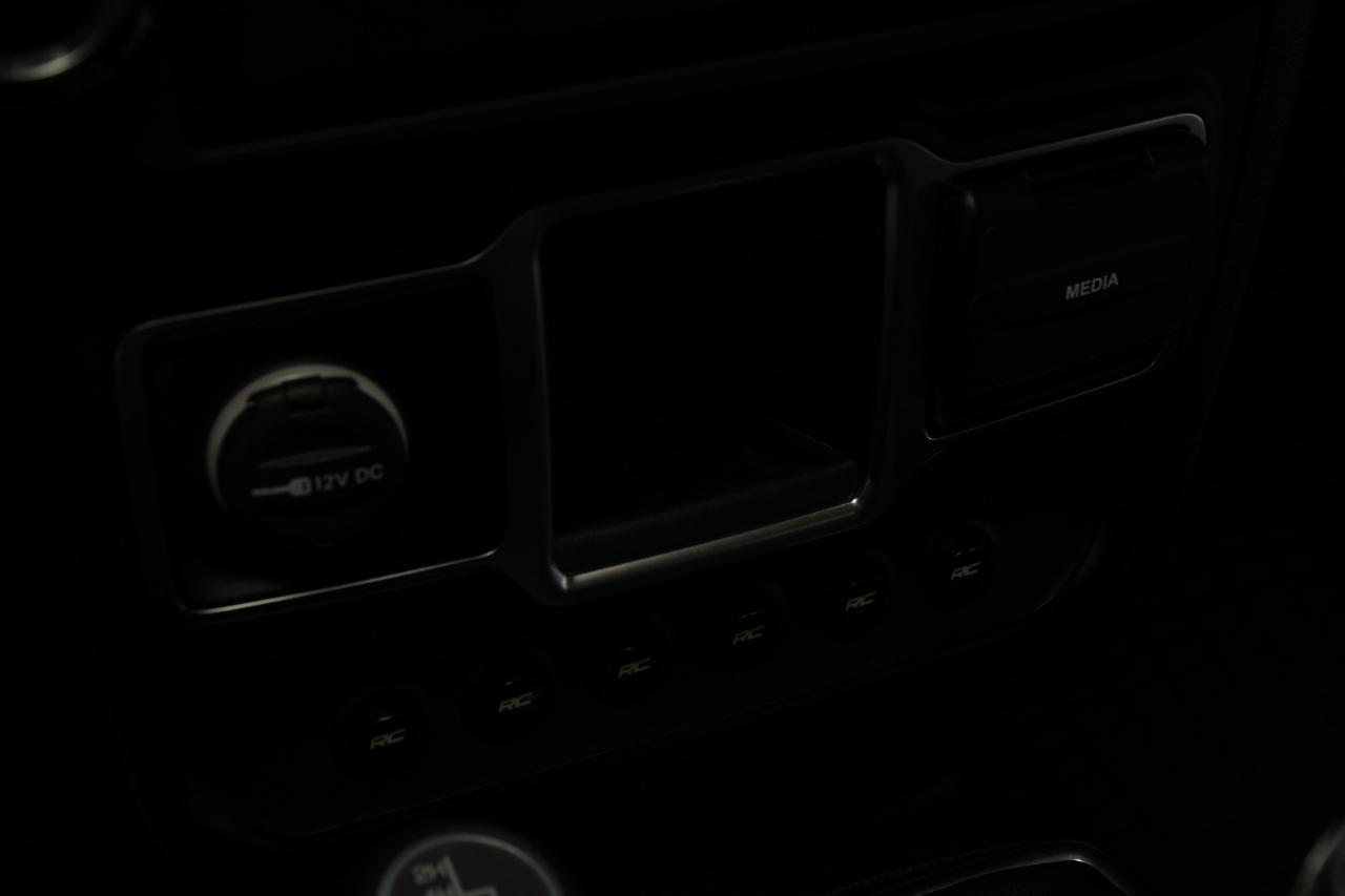 Jeep Gladiator Sport 2021