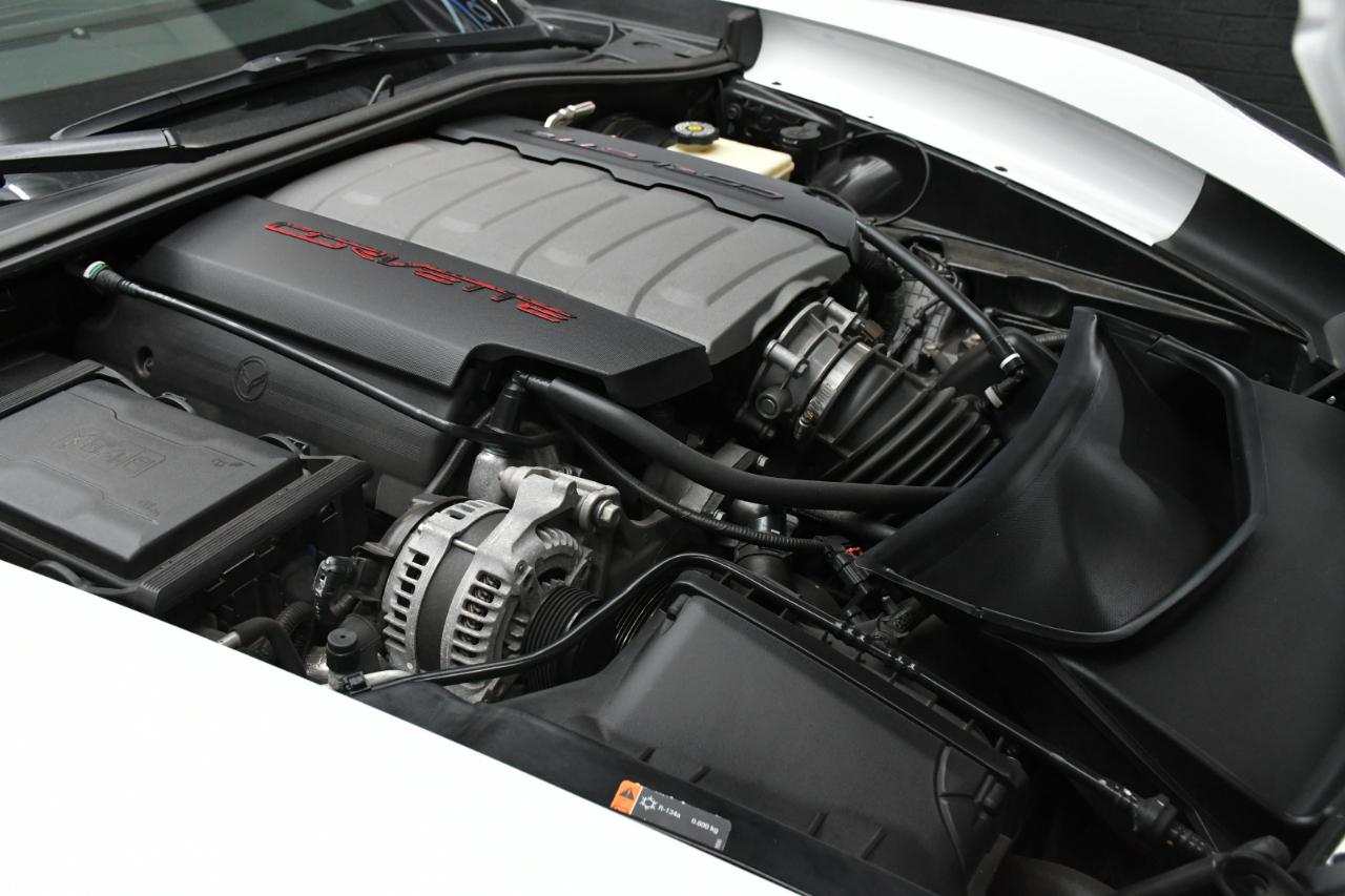 Chevrolet Corvette 2LT Coupe Automatic 2016