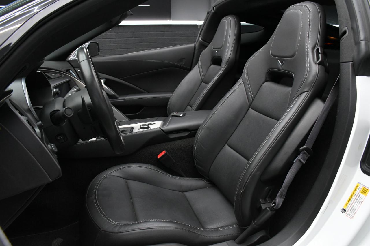 Chevrolet Corvette 2LT Coupe Automatic 2016