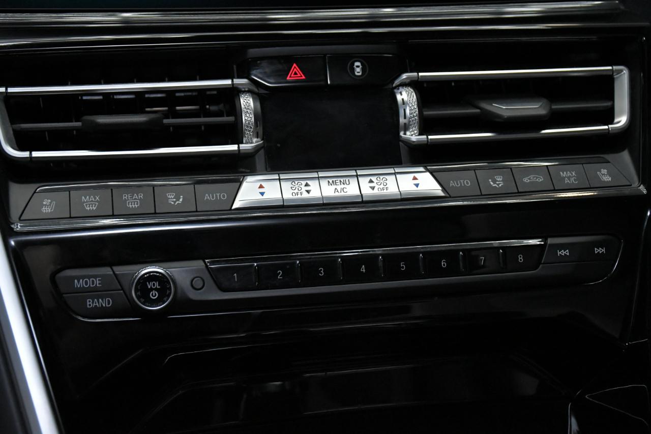 BMW 8-Series M850i xDrive Coupe 2019