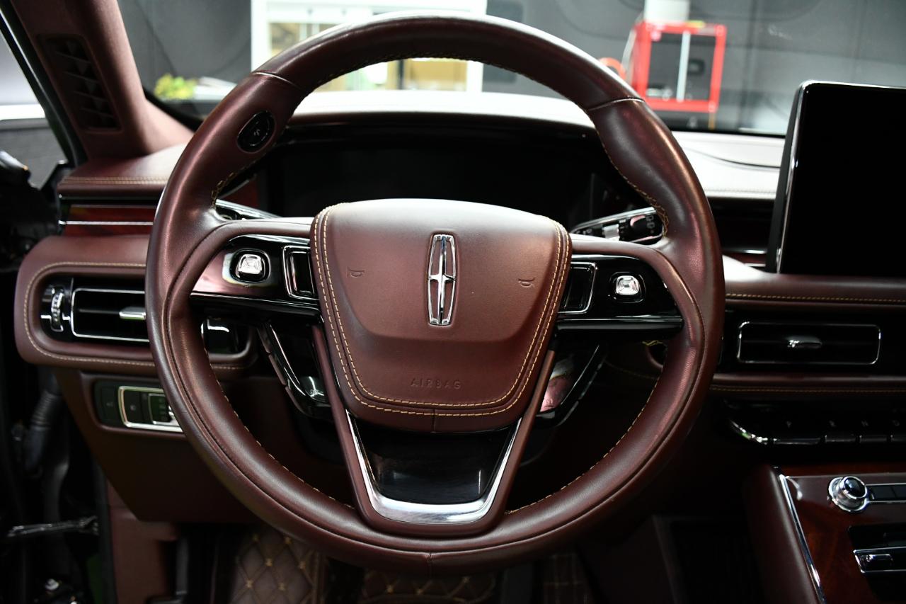 Lincoln Aviator Black Label 2023