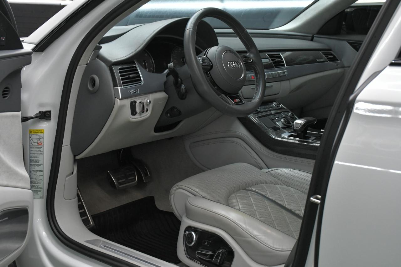 Audi S8 4dr Sdn Plus 2018