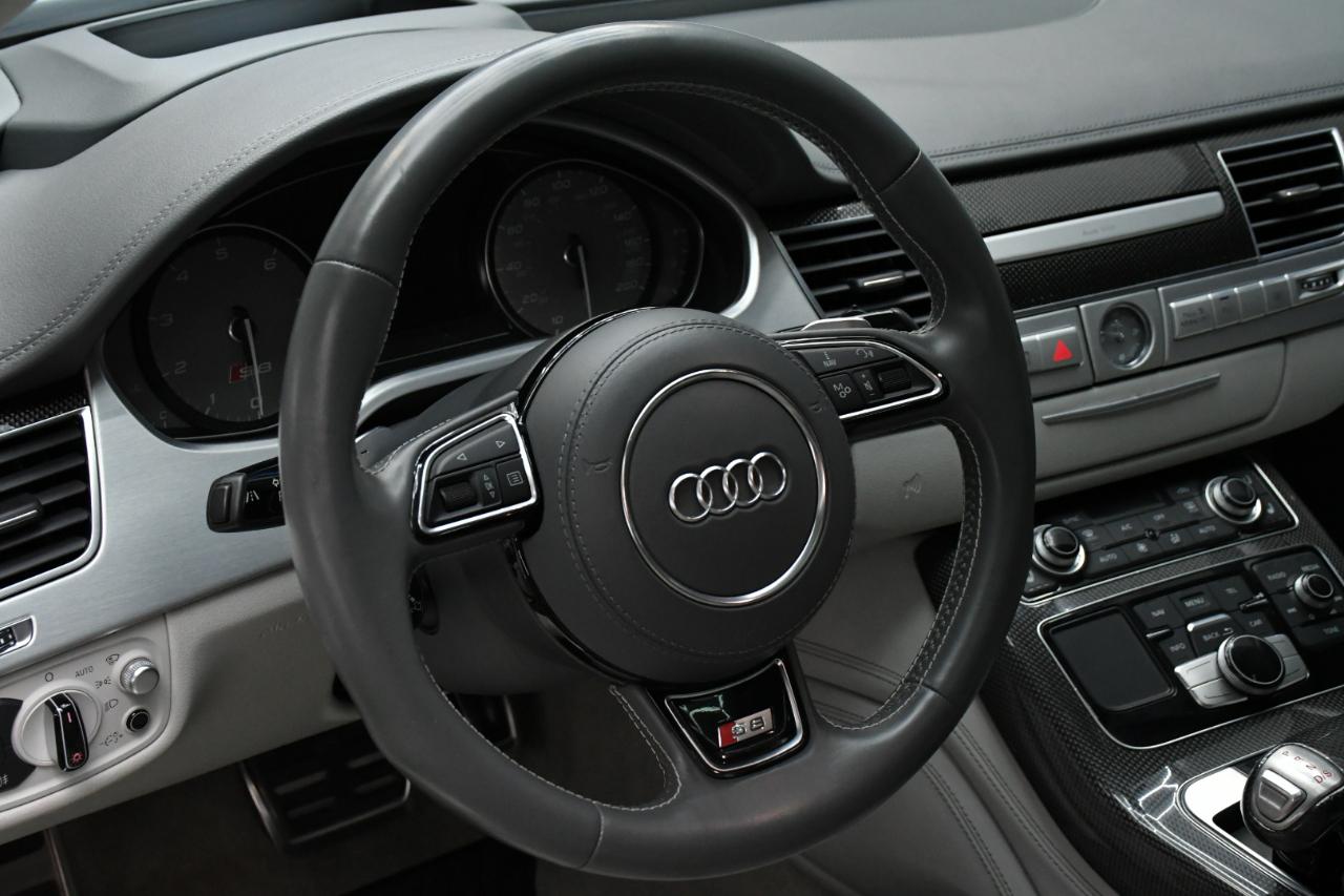 Audi S8 4dr Sdn Plus 2018