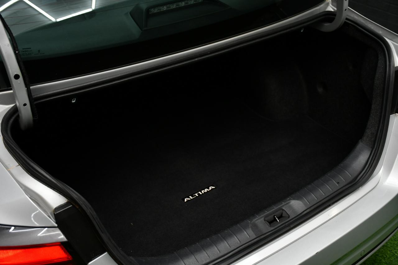 Nissan Altima 2.5 SV 2023