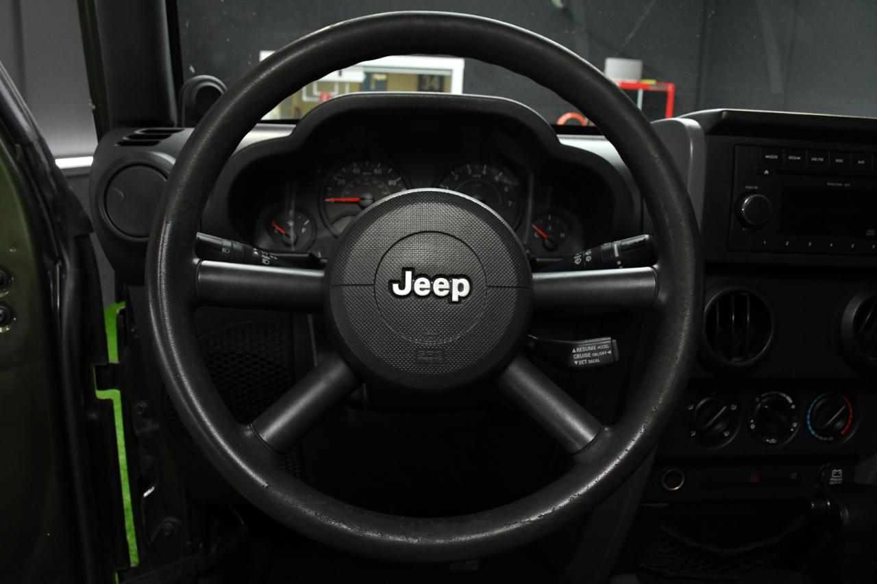 Jeep Wrangler Unlimited X RWD 2009